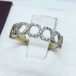 10K diamond ladies ring